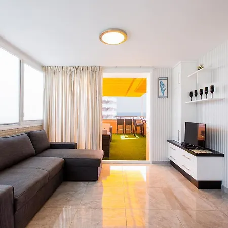 Las Americas De Lux