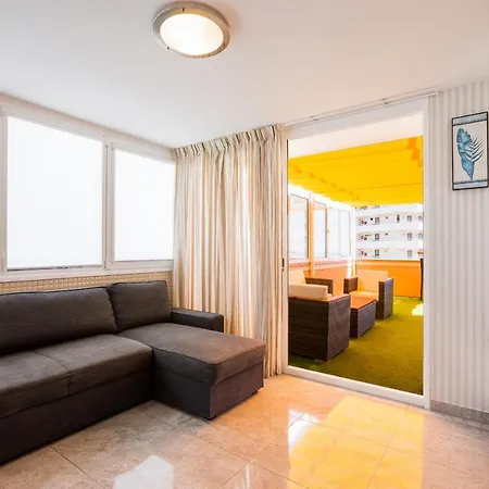 Las Americas De Lux *